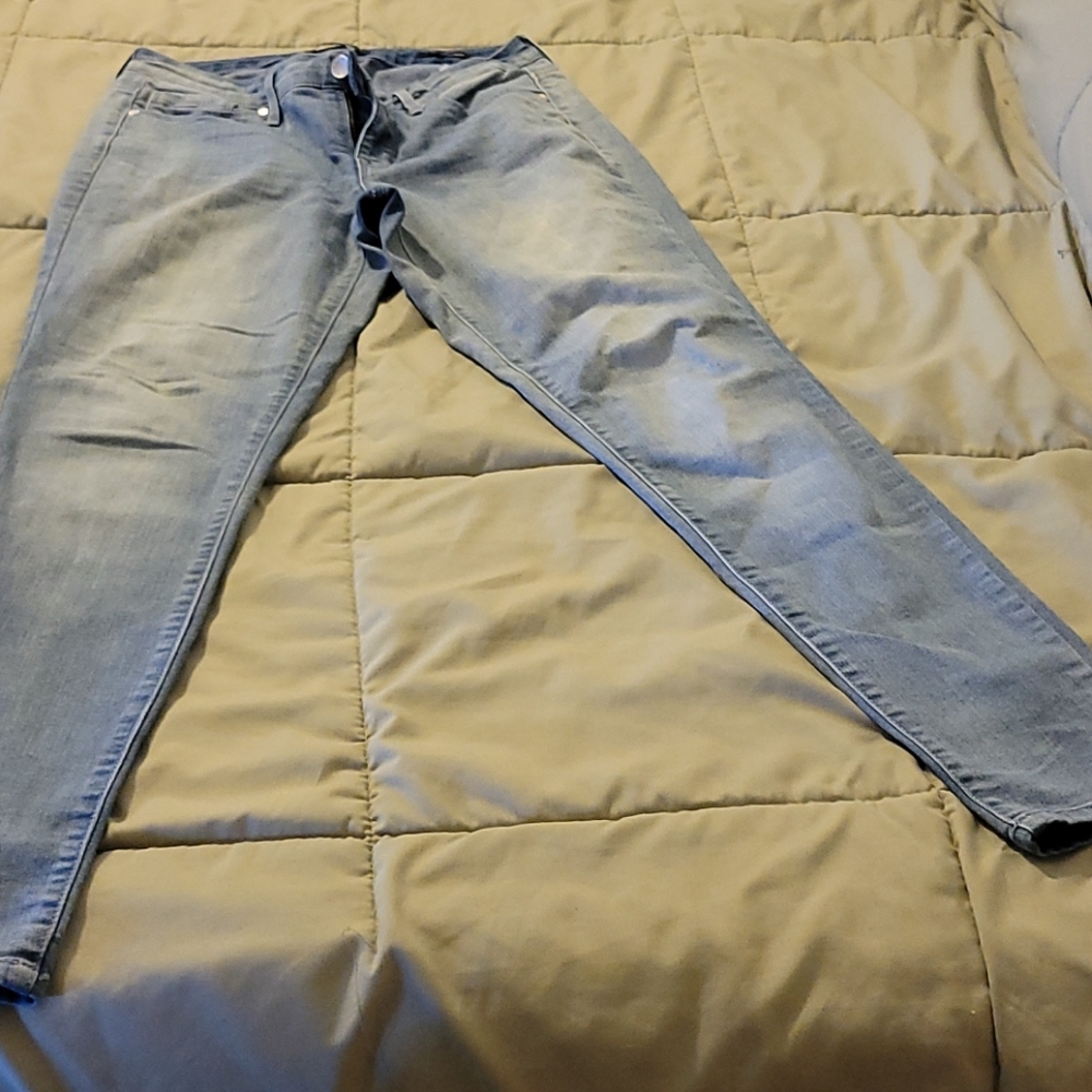 Straight ankle length jeans